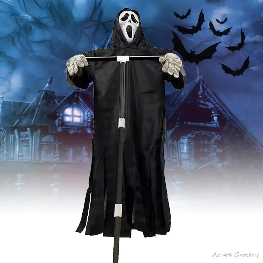 Spookachtig gewaad met angstaanjagend halloween figuur